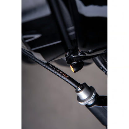 Kellermann Bullet Atto Dark LED Mikro Blinklys – Matsort med Tonet Glas (12V)