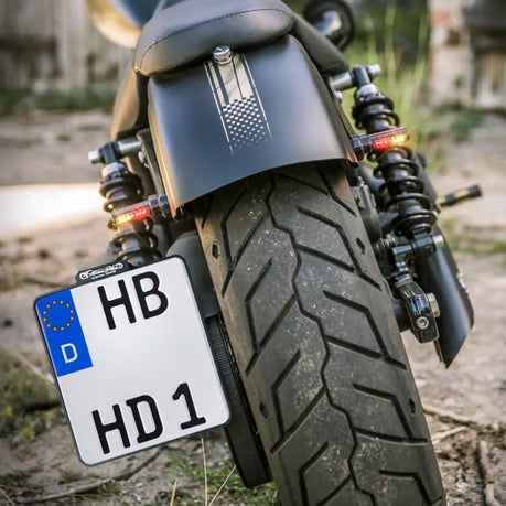 HeinzBikes, Aero Winglets 3-1 taillight/turn signals Item No: 706792