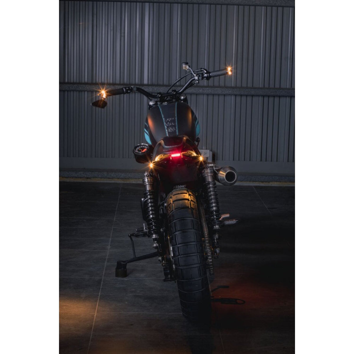 Motone Airbox Eliminator Kit med batteriboks, sort
