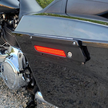 Custom Dynamics Saddlebag Latch LED Lightz, rød linse