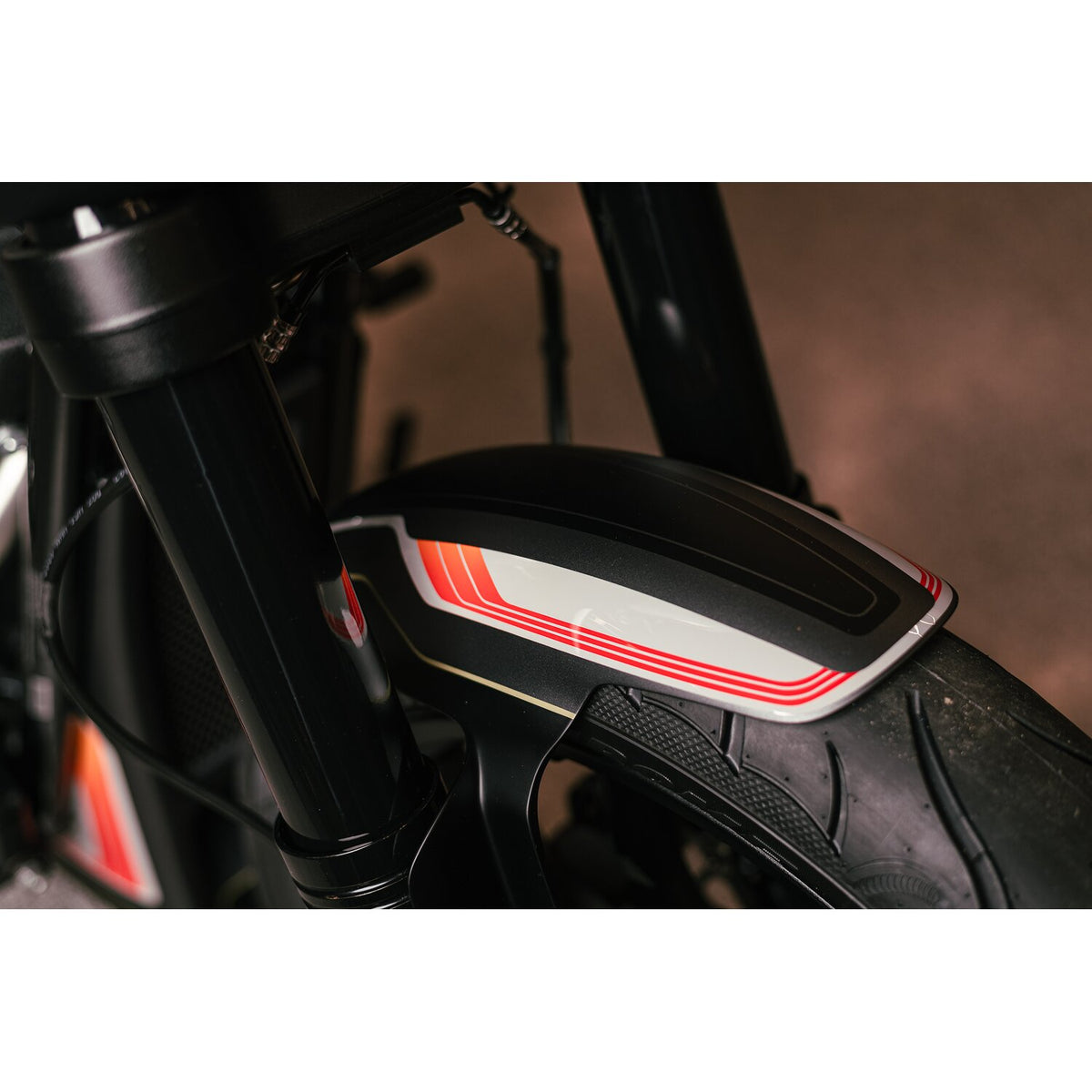 Killer Custom custom-forskærm til Low Rider S