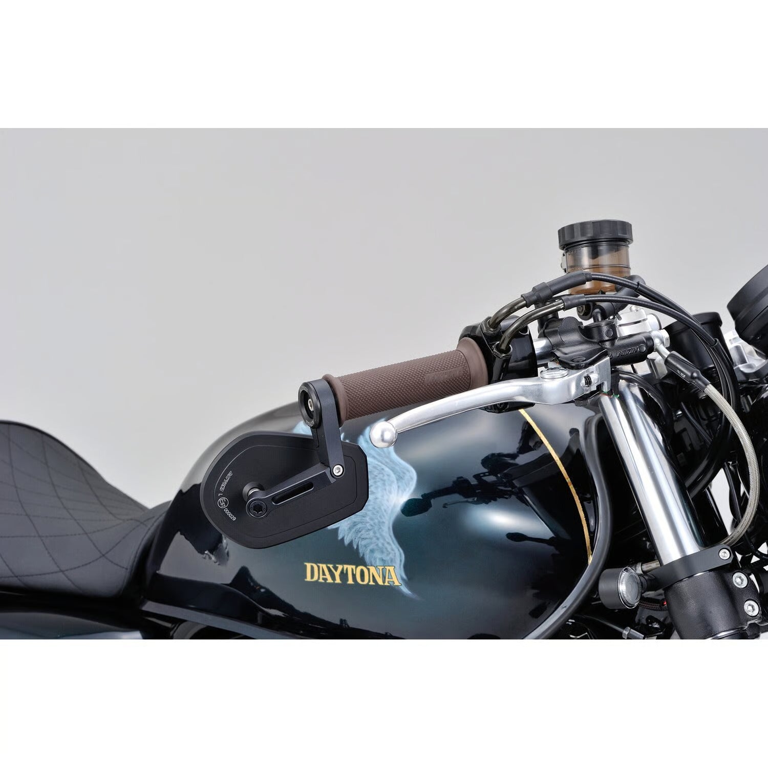 Daytona, clamp-on Flat D-mirror. Number 15 Item No: 968814
