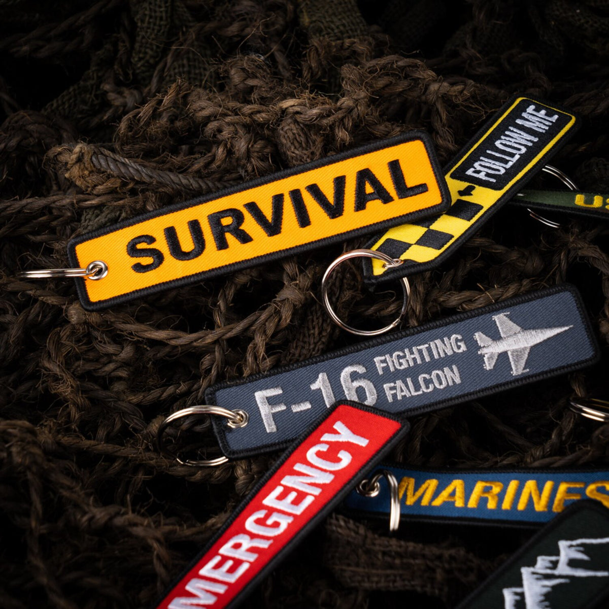 Army Surplus Survival nøglering