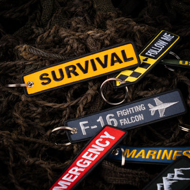 Army Surplus Survival nøglering