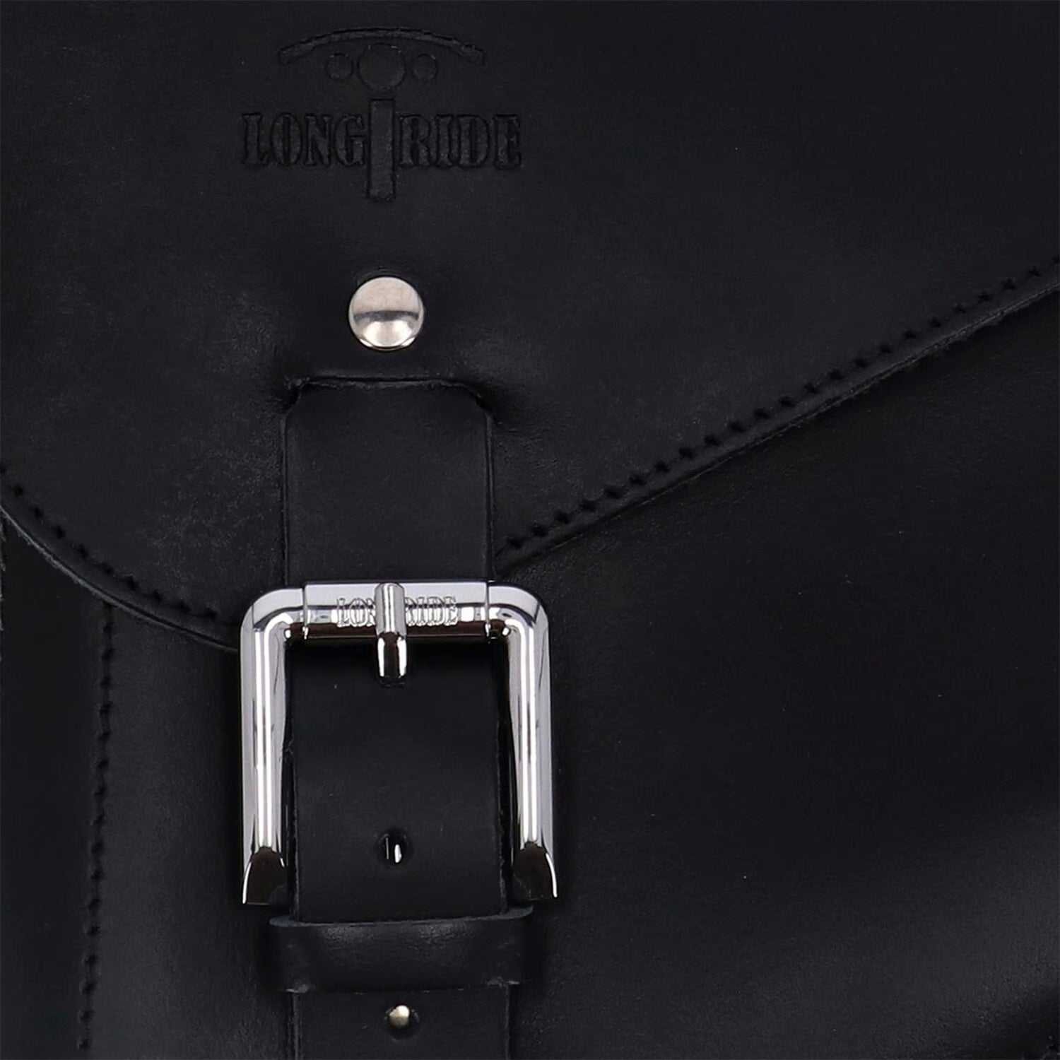 Longride, swingarm bag. Smooth, black leather Item No: 986383