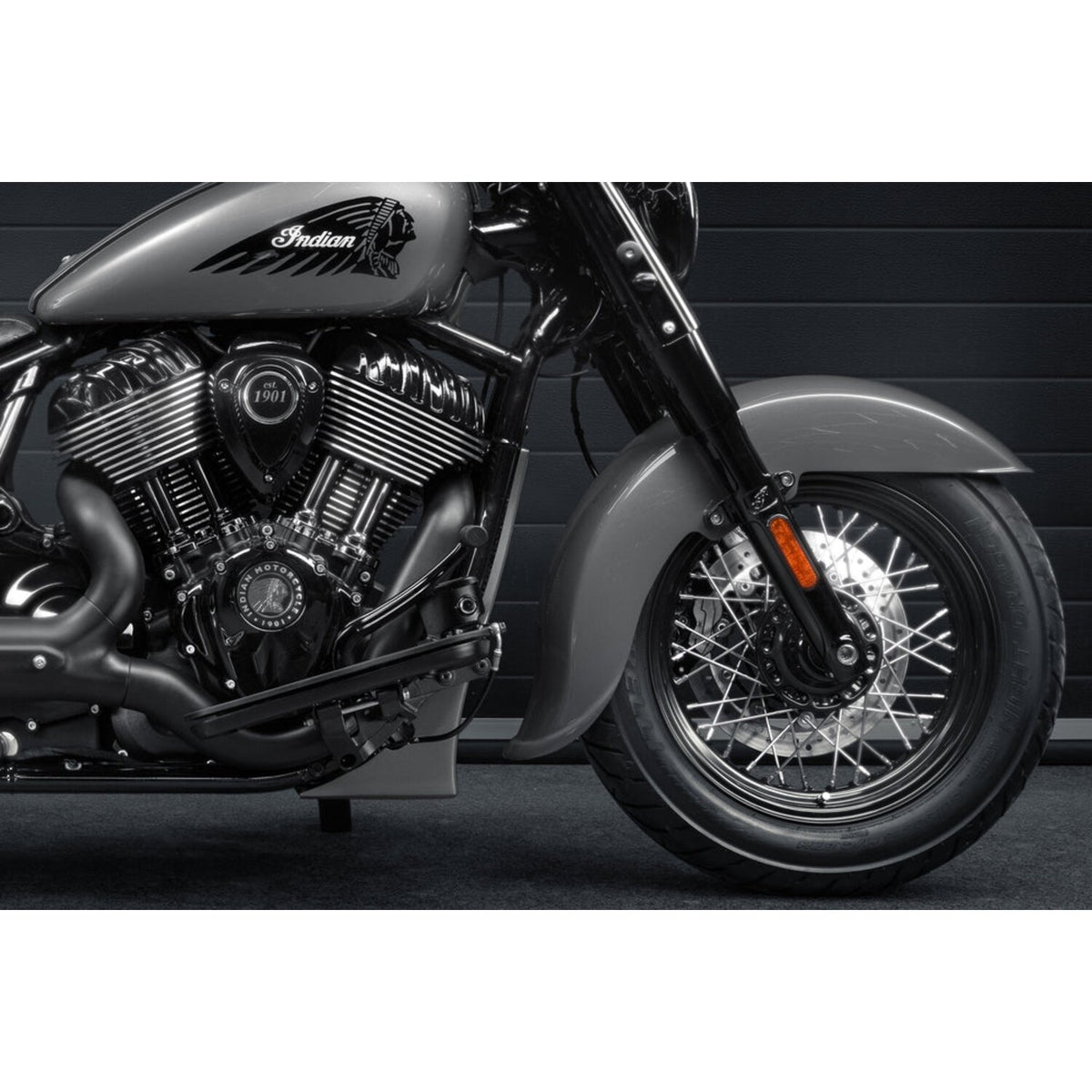 Killer Custom Apache forskærm – sort