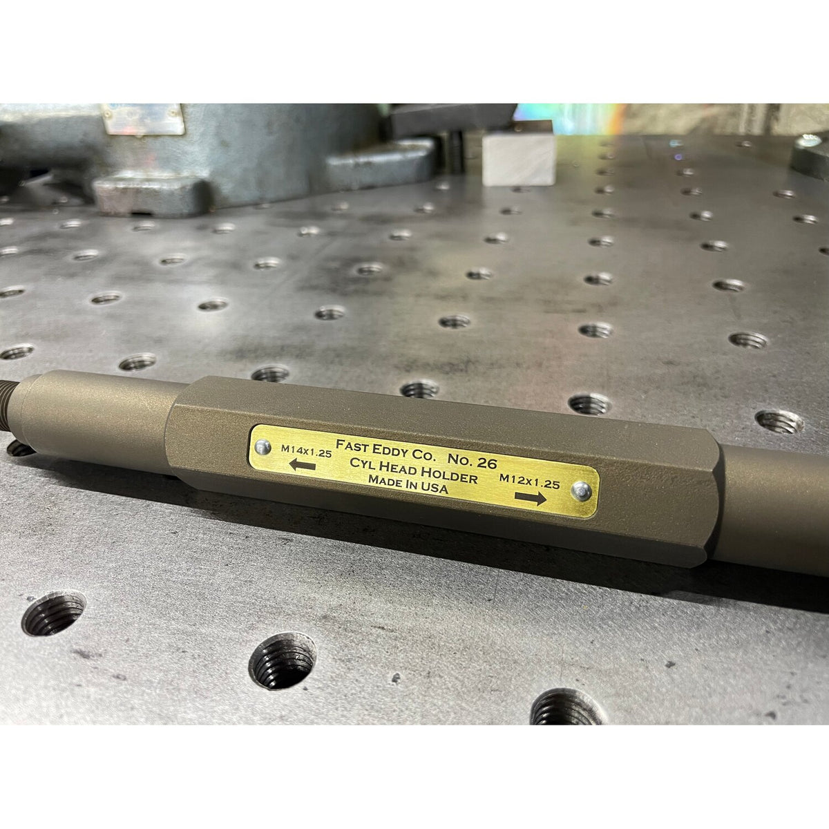 Fast Eddy No. 26 holder til cylinderhoved