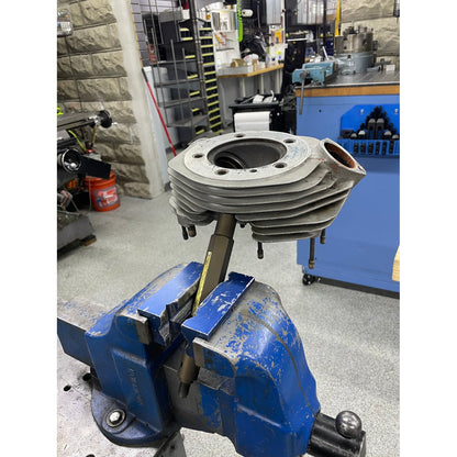 Fast Eddy No. 26 holder til cylinderhoved